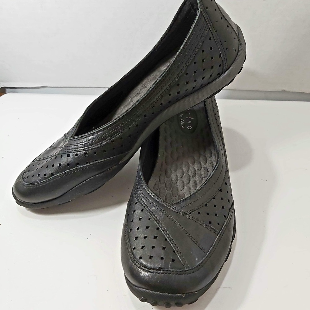 3/$25 Privo by Clark’s Flats